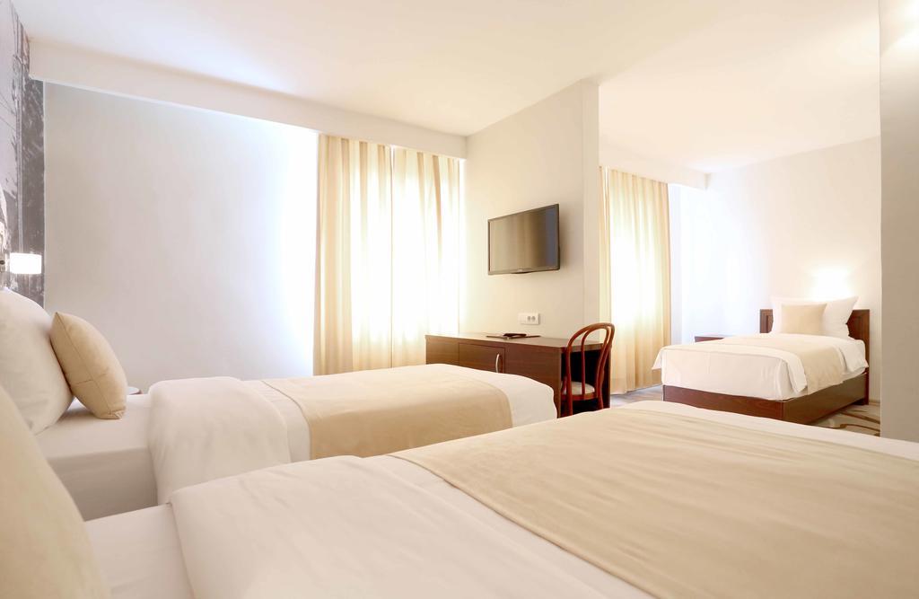Hotel Park Vogosca Exterior photo